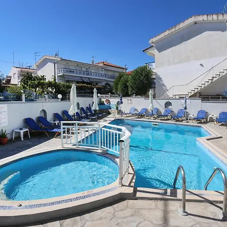 Vicky Апартаменты Ханиоти